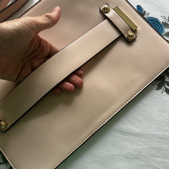 TWO clutches/tablet holders – very nice! - Picture 4 of 14